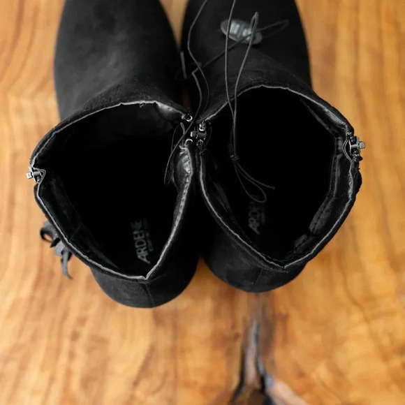 NWT! ARDENE BLACK FRINGE ANKLE BOOTS SZ 10 - Picture 8 of 10